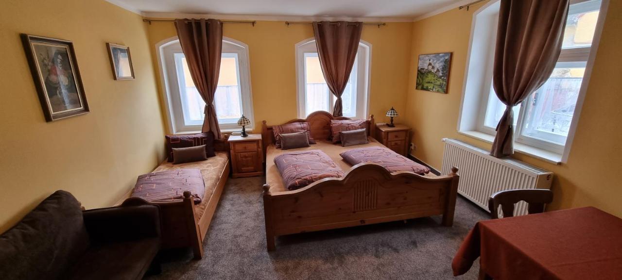 Restaurant & Pension Liebenstein Libá المظهر الخارجي الصورة