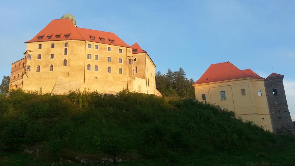 Restaurant & Pension Liebenstein Libá المظهر الخارجي الصورة
